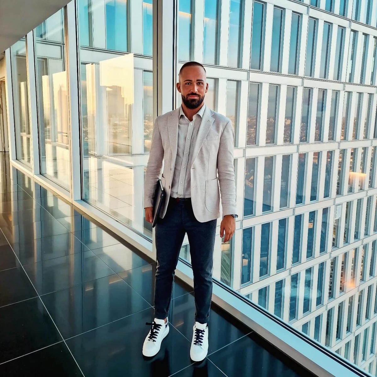 Dennis Naase - DNA Financial Consulting